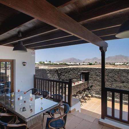 Villa Vista Reina - Luxury 6 Bedroom - Heated Pool- Views - Pool Table - Vista Lobos - Playa Blanca Buitenkant foto