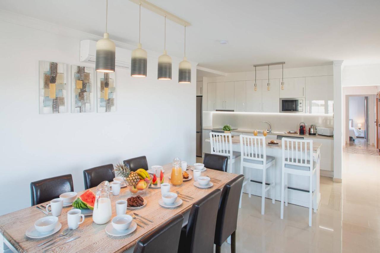 Villa Vista Reina - Luxury 6 Bedroom - Heated Pool- Views - Pool Table - Vista Lobos - Playa Blanca Buitenkant foto