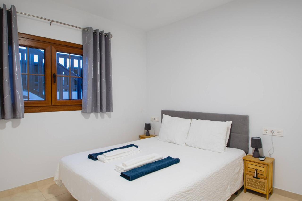 Villa Vista Reina - Luxury 6 Bedroom - Heated Pool- Views - Pool Table - Vista Lobos - Playa Blanca Buitenkant foto